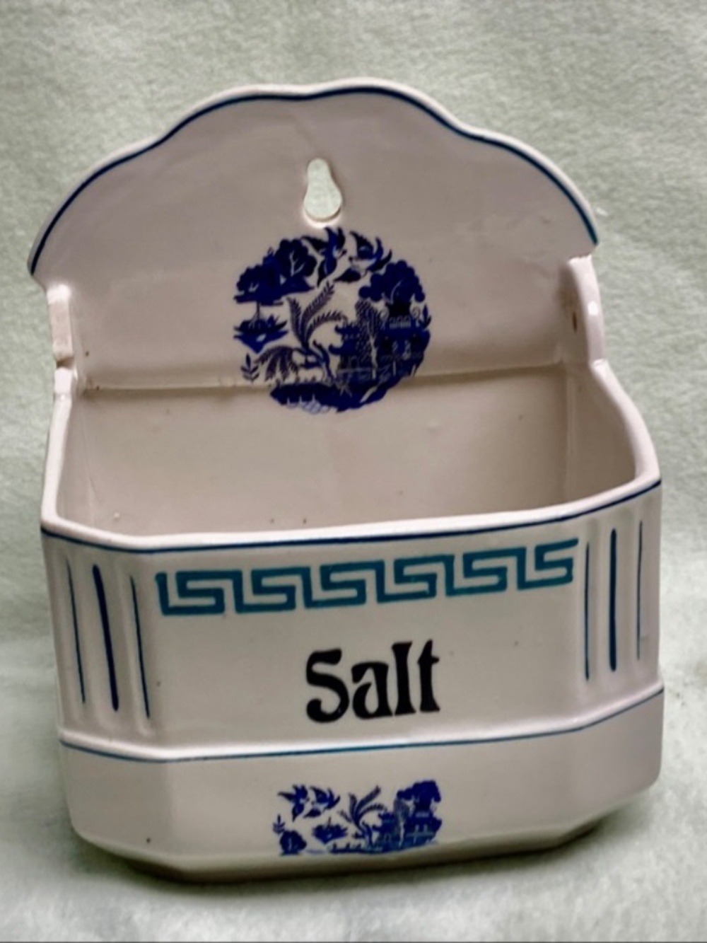 Vintage, Rare, Blue Willow Salt Box (Missing Lid) 6.5in x 4.5in x 4in